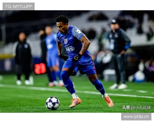 申花强强对话屡陷被动,战术遭对手针对性破解,争冠形势承压 申花强强对话屡陷被动,战术遭对手针对性破解,争冠形势承压